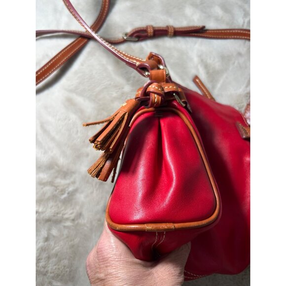 Dooney & Bourke Red Leather Crossbody Bag W/ Tassels Adjustable Strap Boutique - Picture 10 of 15